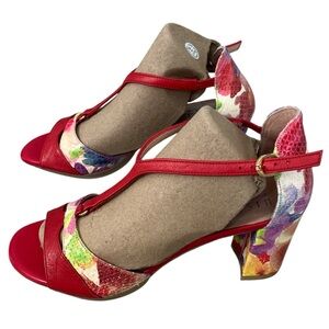 HISPANITAS Joy is a Choice Pumps Sandals Heels Floral Red Leather Spain Women 38